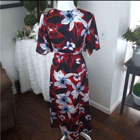 JAPNA BURGUNDY, NAVY, BLUE, & WHITE FLORAL WRAP DRESS SZ.XS EUC - Picture 6 of 8